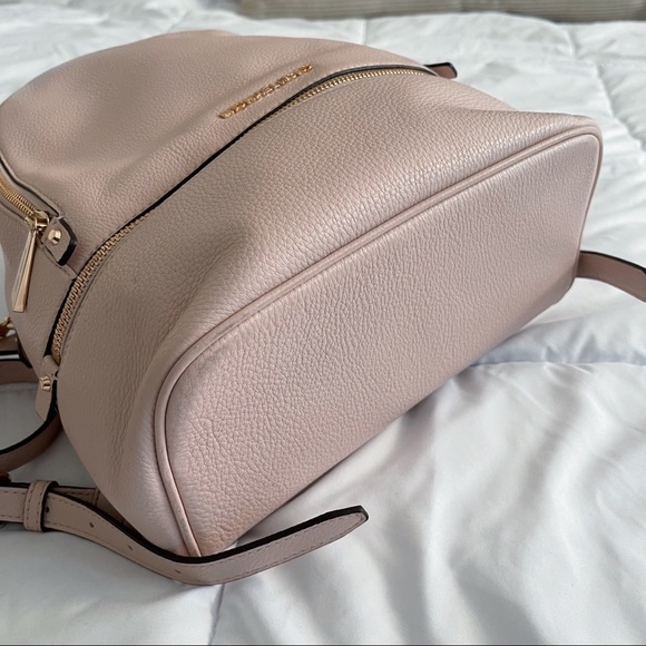 Michael Kors Rhea medium zip leather backpack - pink - Picture 7 of 9